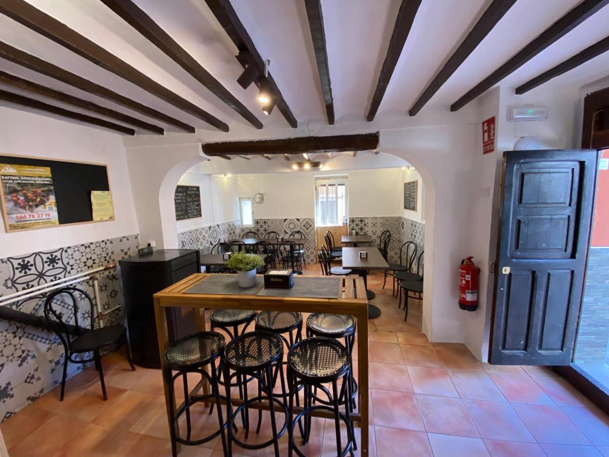 El Albergue Cirat Exterior foto